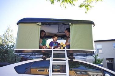 Nowy projekt Wysokiej jakości jednowarstwowy namiot dachowy z twardej skorupy z włókna szklanego