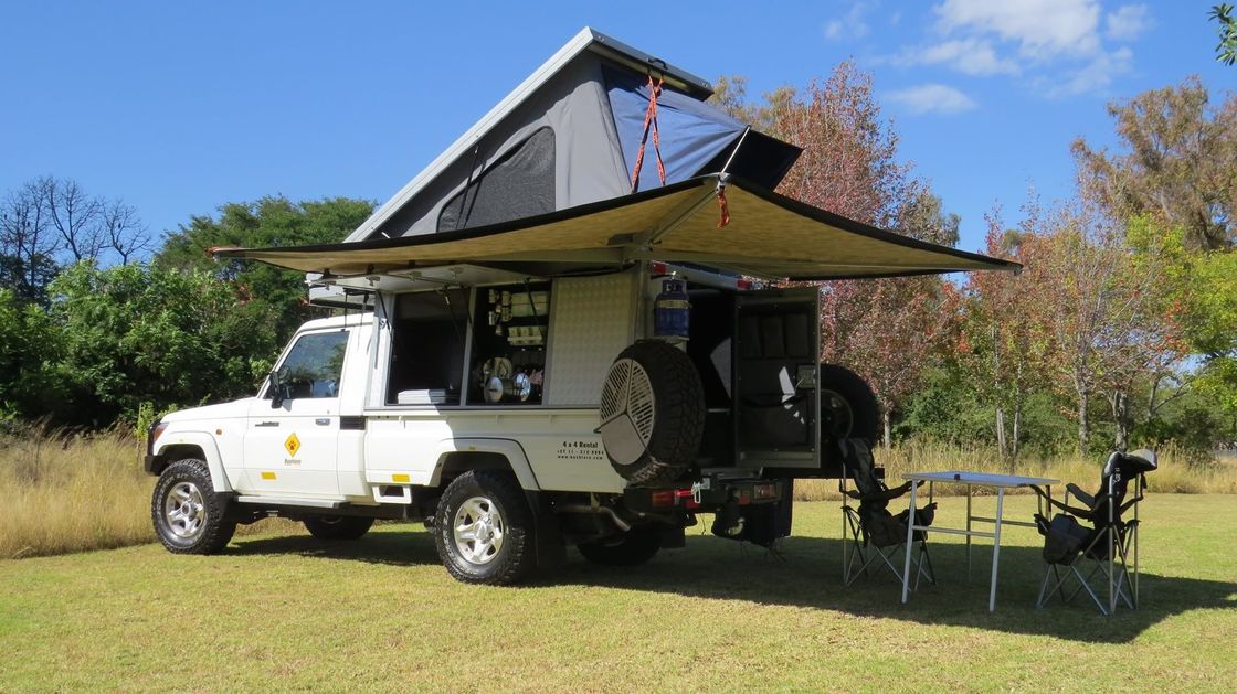 4x4 Off Road Automatyczny namiot dachowy z jednej strony otwarty 210x125x95cm Rozwiń rozmiar